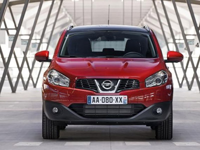 Τρελαίνουν… οι τιμές της Nissan